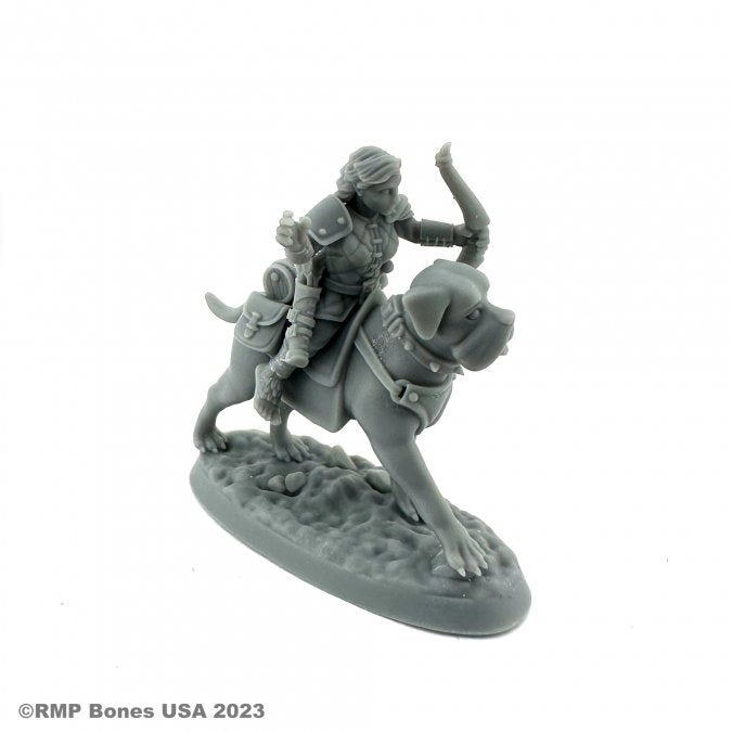 Reaper 07115 Female Halfling Dog Rider