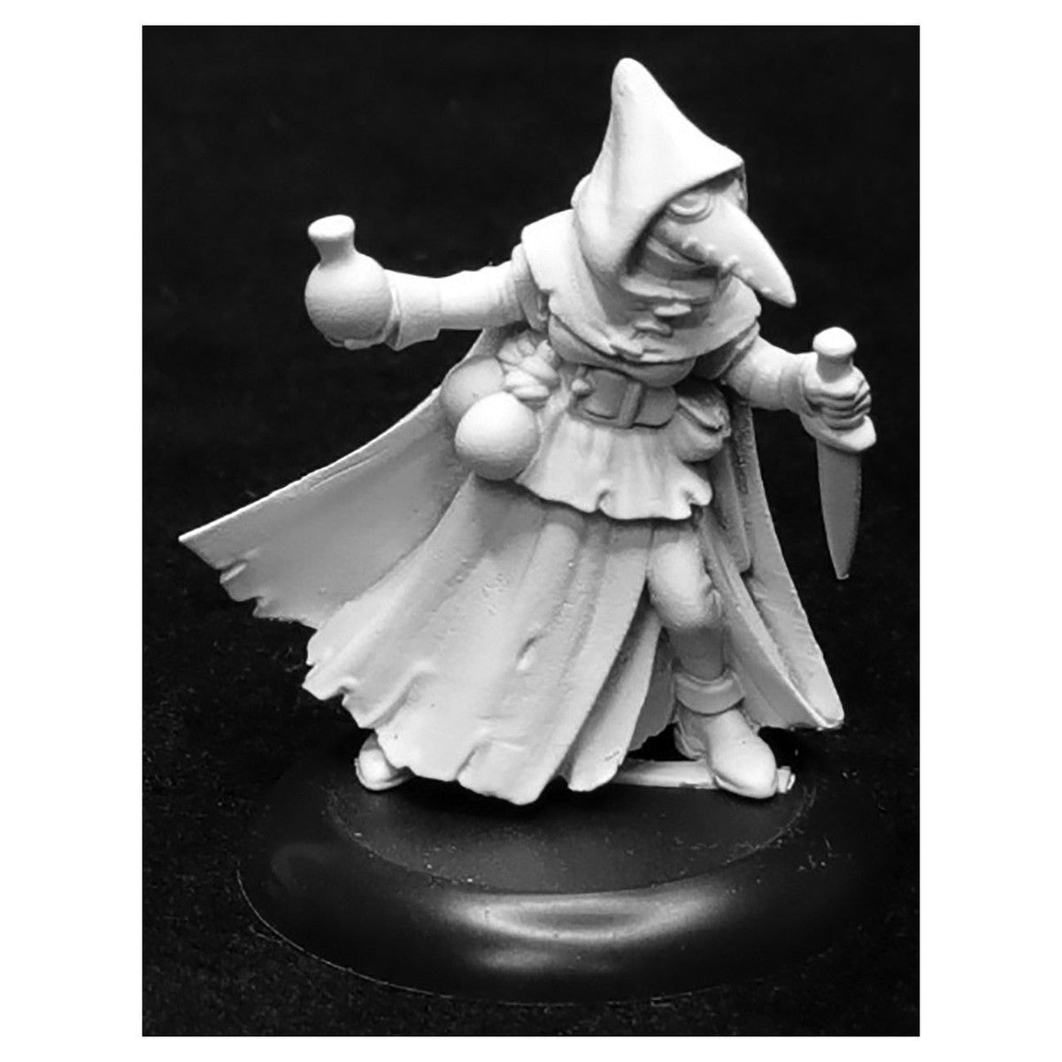 Reaper 07017 Dungeon Dwellers: Sister Hazel, Plague Doctor