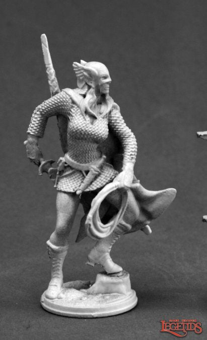 Reaper 03669 Aeolyrnithan Saveril'Lythiaynm, Dark Elf (metal)