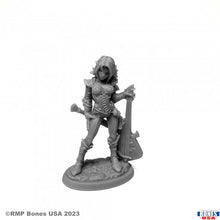 Reaper 30131 Astrid, Elf Chronicler