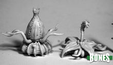 Reaper 77504 Death Star Lilies (2)
