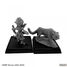 Reaper 89110 Lini and Droogami, Iconic Gnome Druid (2e)