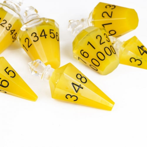 TwoFaad - Speed Potion Bottle Yellow 7- Piece Dice Set