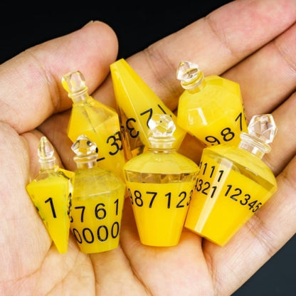 TwoFaad - Speed Potion Bottle Yellow 7- Piece Dice Set