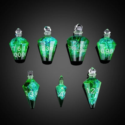 TwoFaad - Wildfire Potion Bottle Green 7- Piece Dice Set