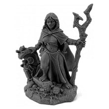 Reaper 30174 Legends: Isidora, Witch