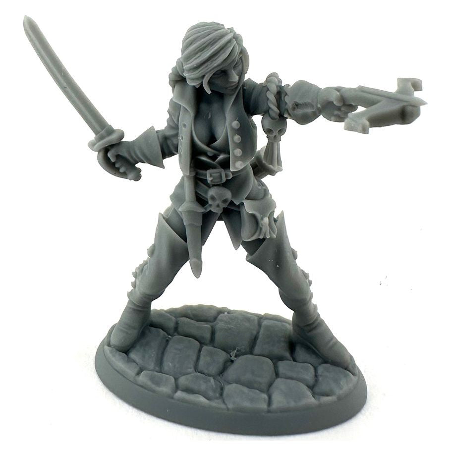 Reaper 30161 Legends: Damaris, Female Duskwarden