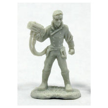 Reaper 91012 Savage Worlds: Bones: Patent Scientist