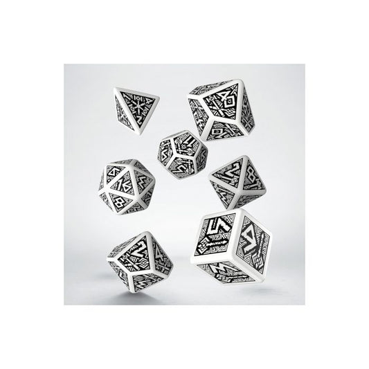 QWorkshop QWOSDWA02 Dwarven Dice White with Black