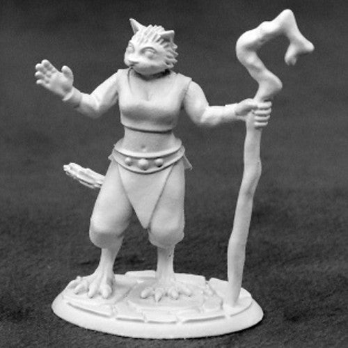 Reaper 03927 Mistveil, Catfolk Sorceress