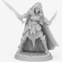 Reaper 44070 Dark Elf Female Warrior